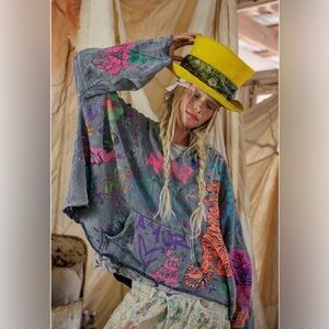 Magnolia Pearl Graphics Raji Hoodie